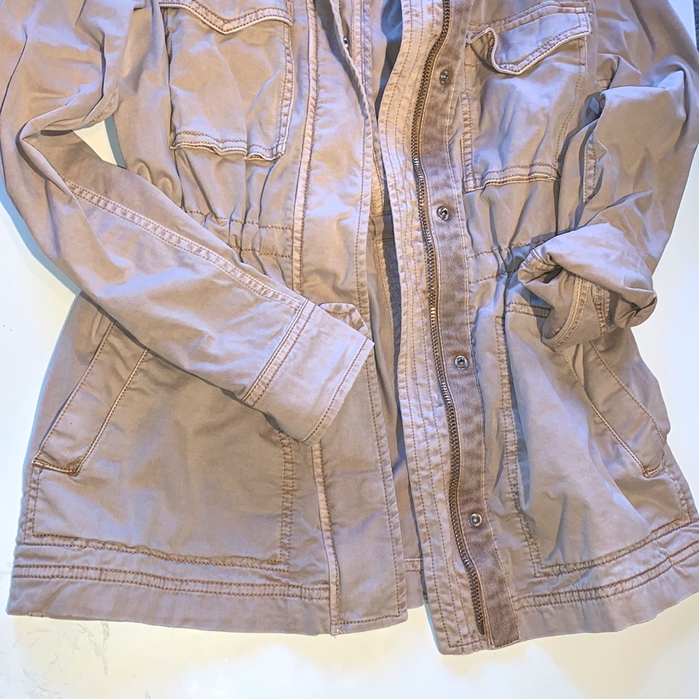 Gap Jacket - Picture 3 of 3